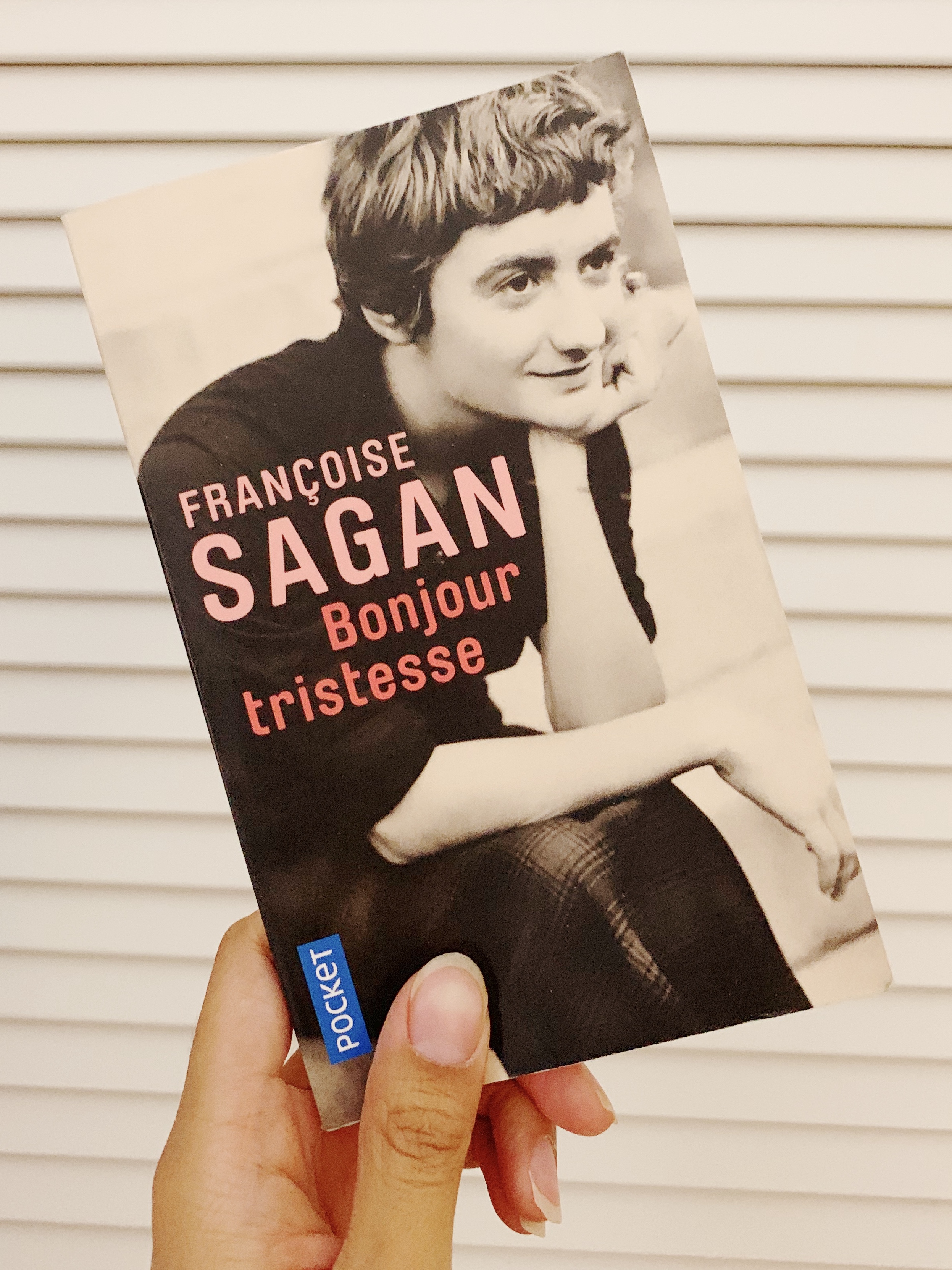 Bonjour tristesse by Françoise Sagan