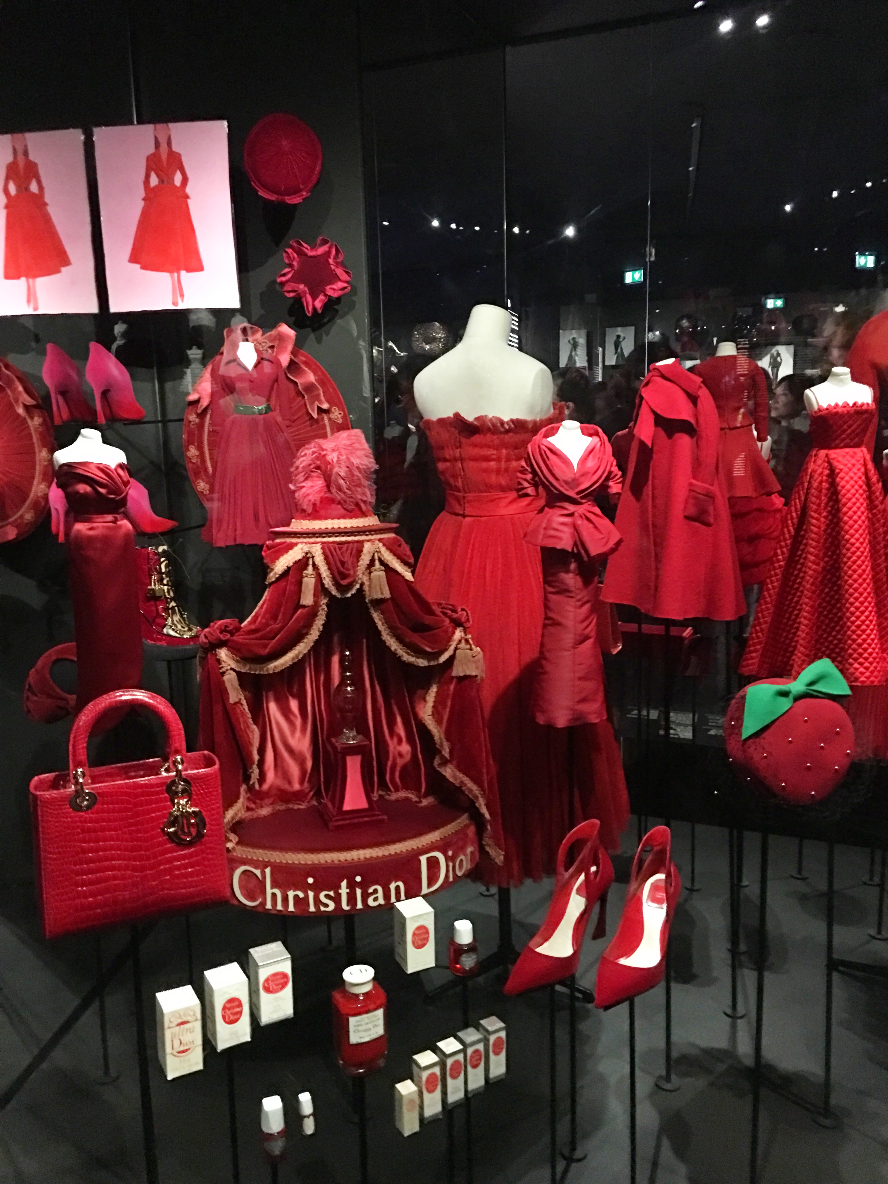 Dior Exhibit at Musee des Arts Decoratifs