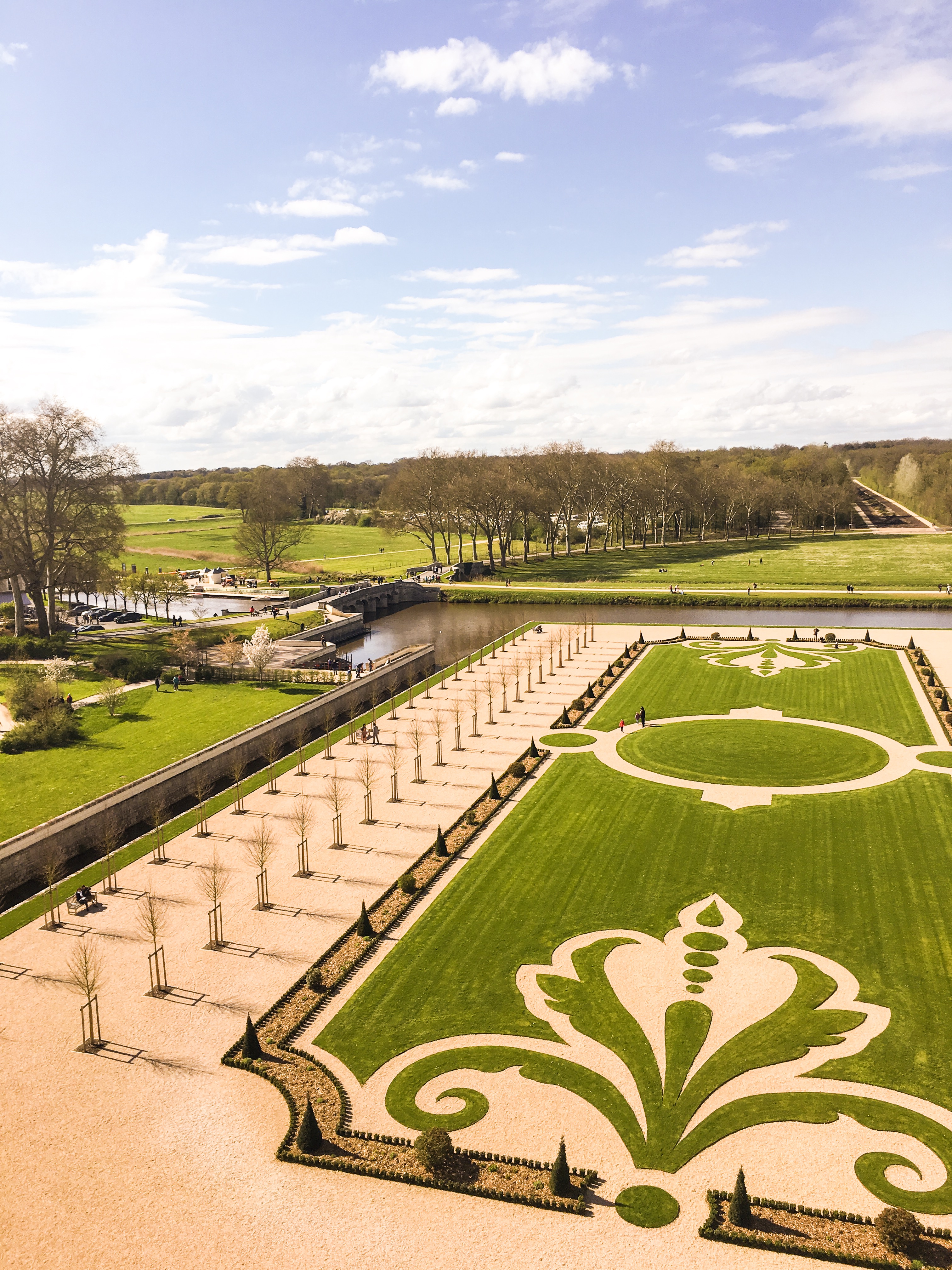 Chateau Chambord gardens