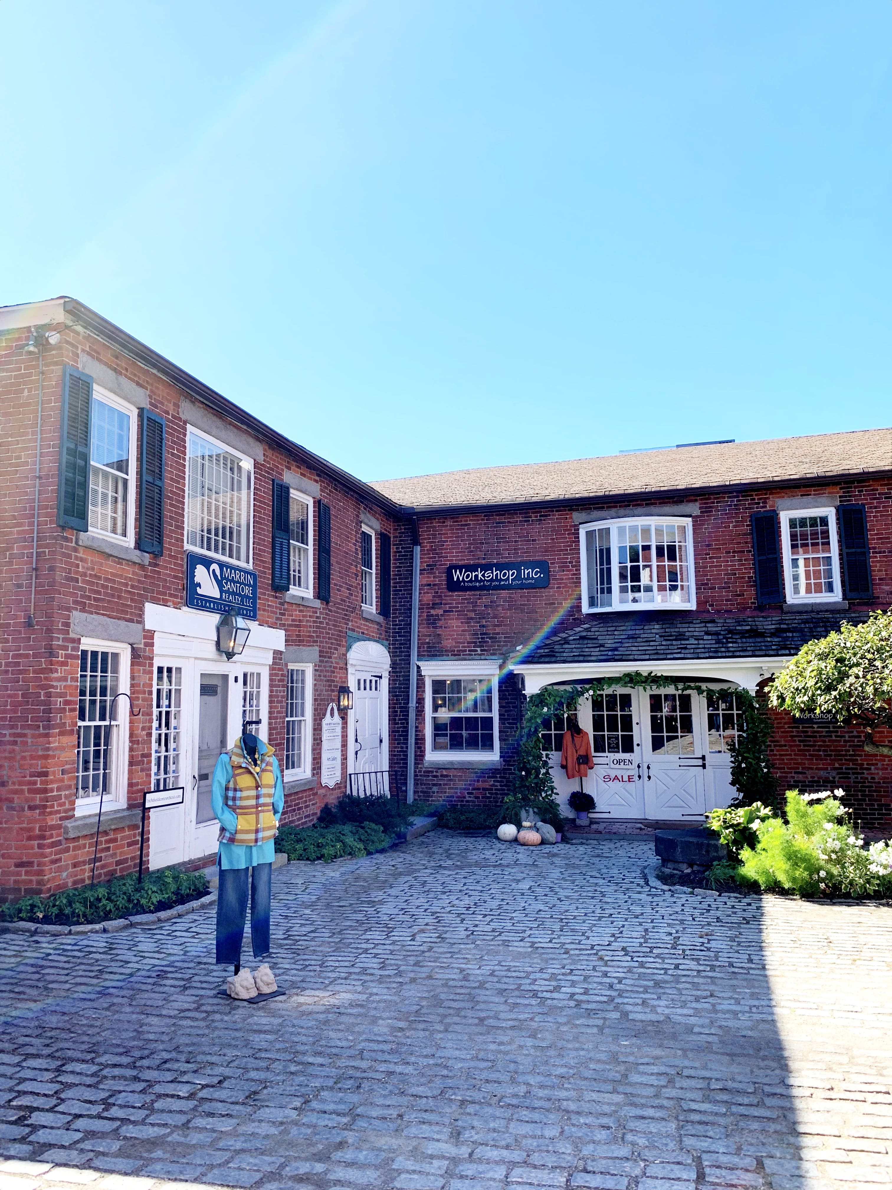 Cobble Court Litchfield Connecticut